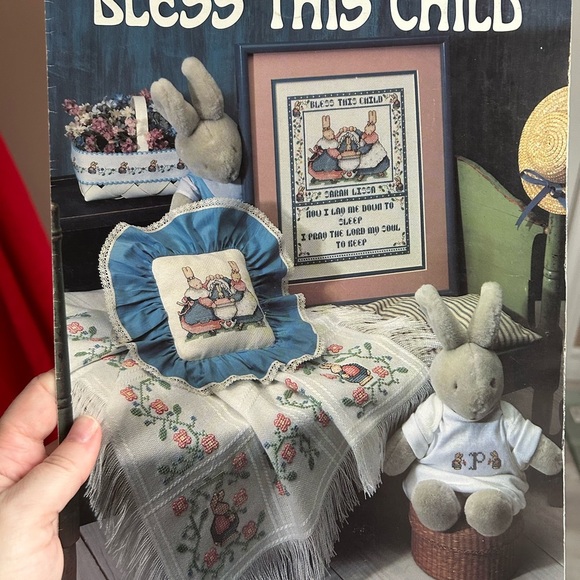 5/$25 Easter bunny Bless This Child Embroidery Set leisure arts 🎭 - Picture 1 of 8